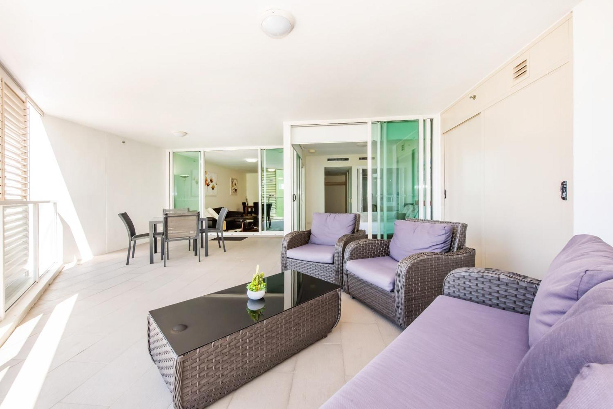 Lanai Riverside Apartments Маккай Экстерьер фото